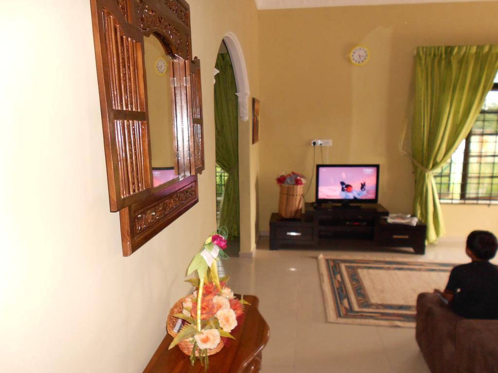 Roemahkoe Holidayhome Malacca Eksteriør bilde